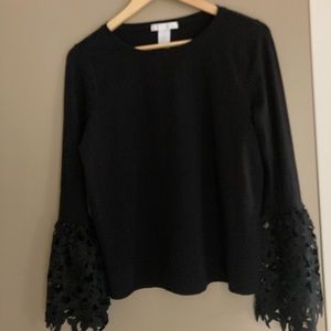 Design History dressy Black top lace bell sleeves❤️🌹